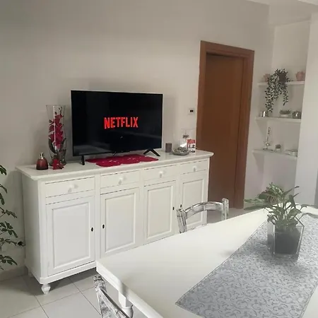 Spacious In Frascati غروتافراتا